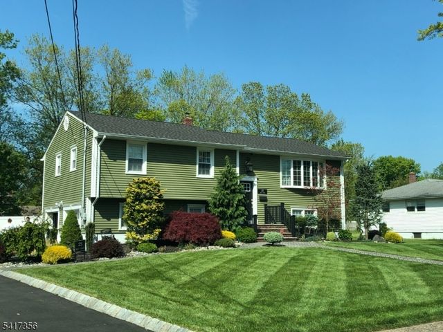 25 Kent Pl, Clark Twp., NJ 07066