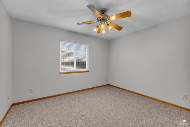 404 Walters Drive, Manhattan, KS 66502