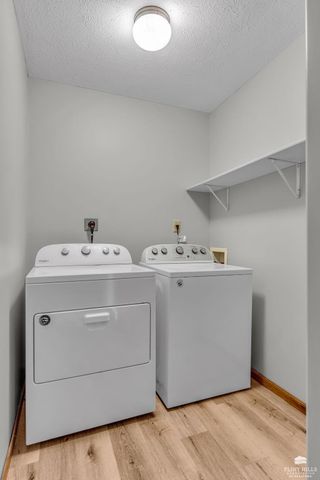 404 Walters Drive, Manhattan, KS 66502