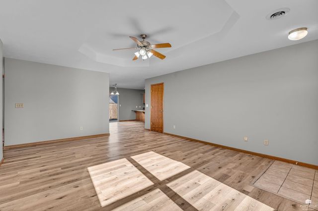 404 Walters Drive, Manhattan, KS 66502