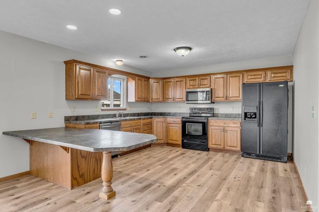 404 Walters Drive, Manhattan, KS 66502