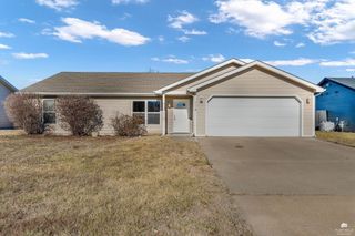 404 Walters Drive, Manhattan, KS 66502