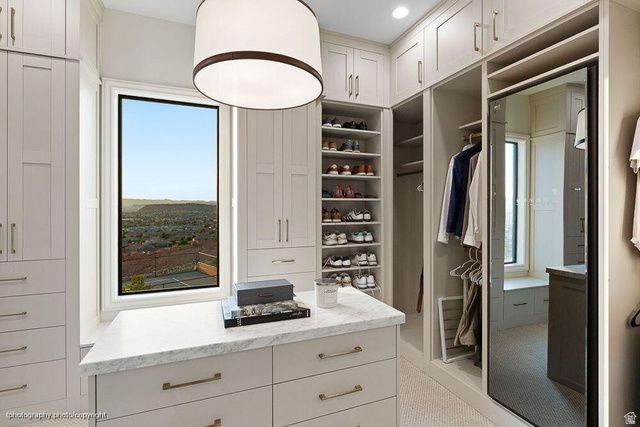 3021 E BANDED DR, St. George, UT 84790