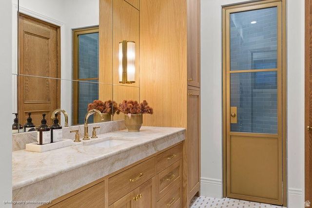 3021 E BANDED DR, St. George, UT 84790