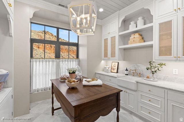 3021 E BANDED DR, St. George, UT 84790