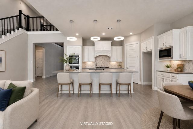 4323 Windy Oaks Drive, Fulshear, TX 77441