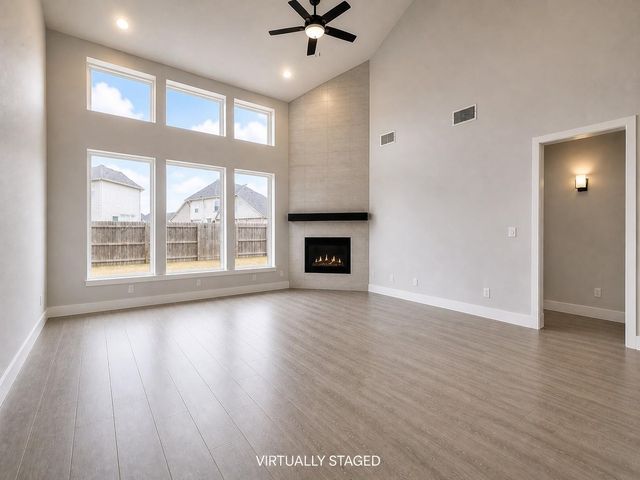 4323 Windy Oaks Drive, Fulshear, TX 77441