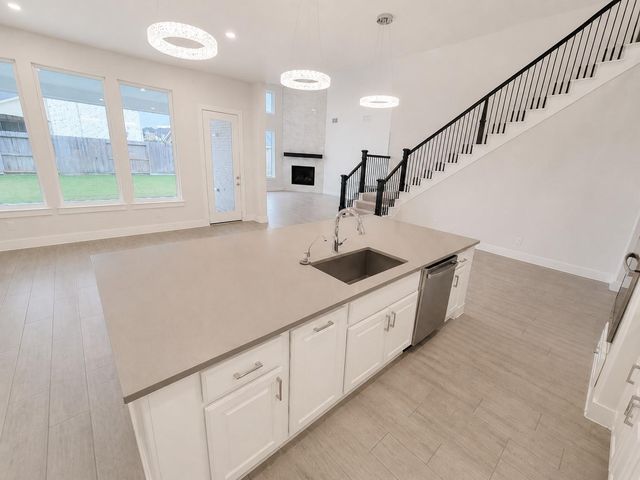 4323 Windy Oaks Drive, Fulshear, TX 77441