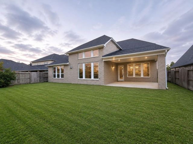 4323 Windy Oaks Drive, Fulshear, TX 77441
