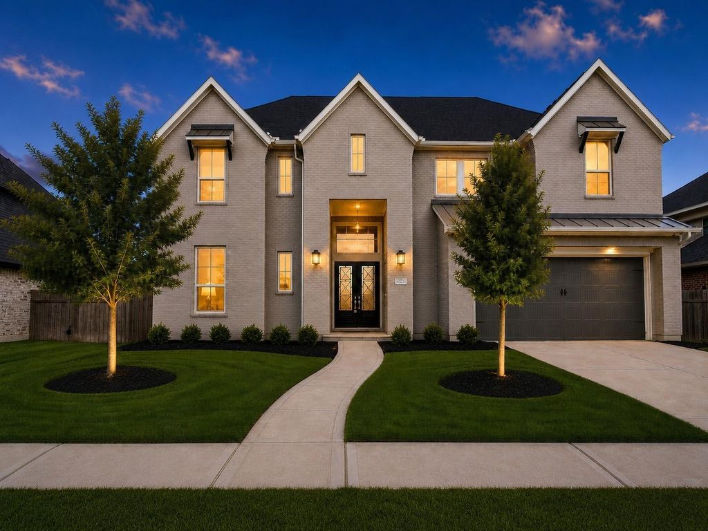 4323 Windy Oaks Drive, Fulshear, TX 77441
