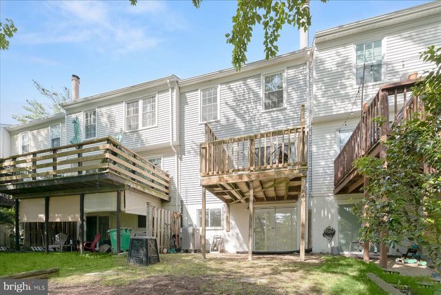 1530 TANYARD HILL RD, Gaithersburg, MD 20879