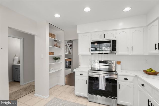 1530 TANYARD HILL RD, Gaithersburg, MD 20879