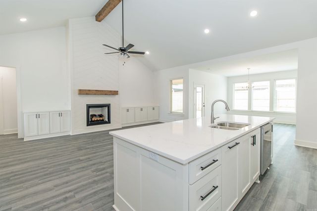 4005 Doler, Benton, AR 72019