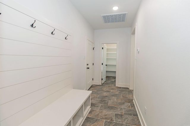 4005 Doler, Benton, AR 72019