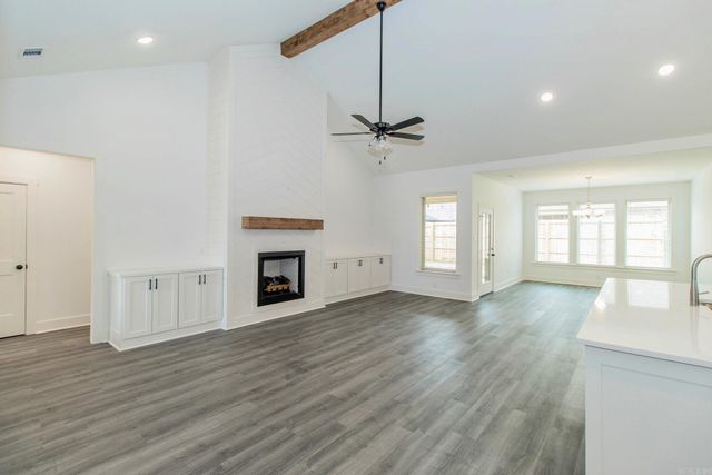 4005 Doler, Benton, AR 72019