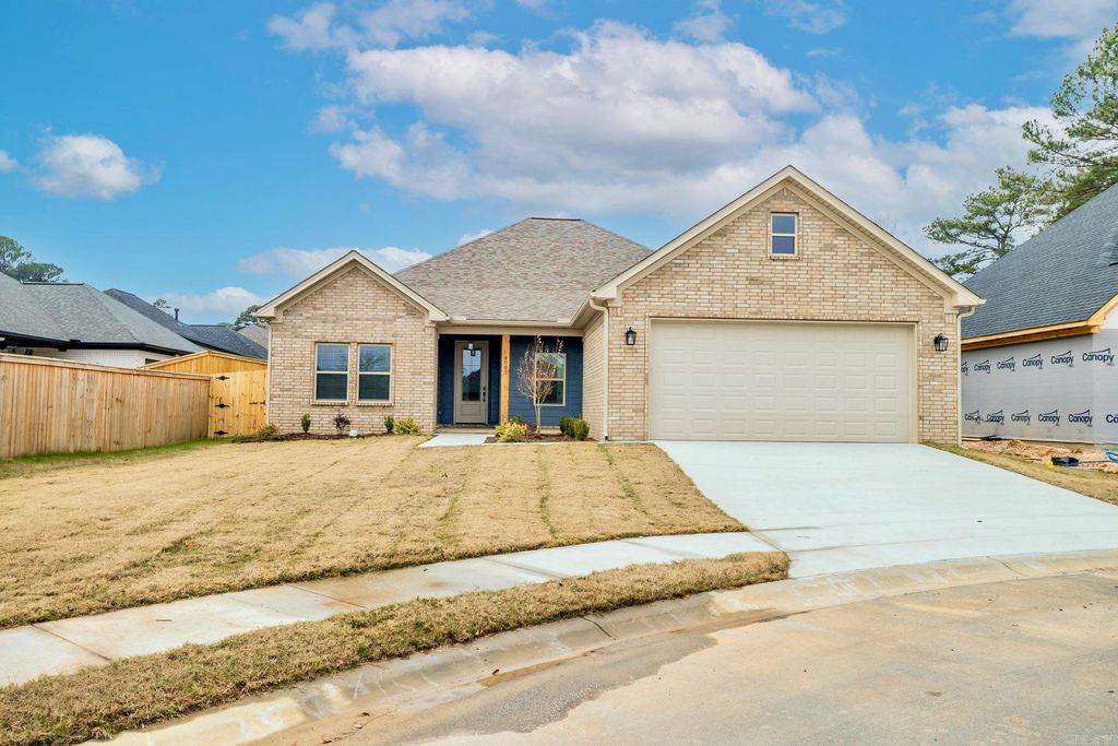 4005 Doler, Benton, AR 72019