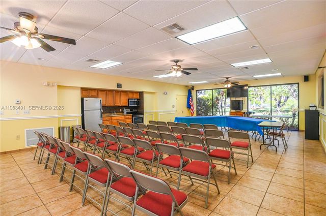 1490 Sheridan St 12A, Hollywood, FL 33020