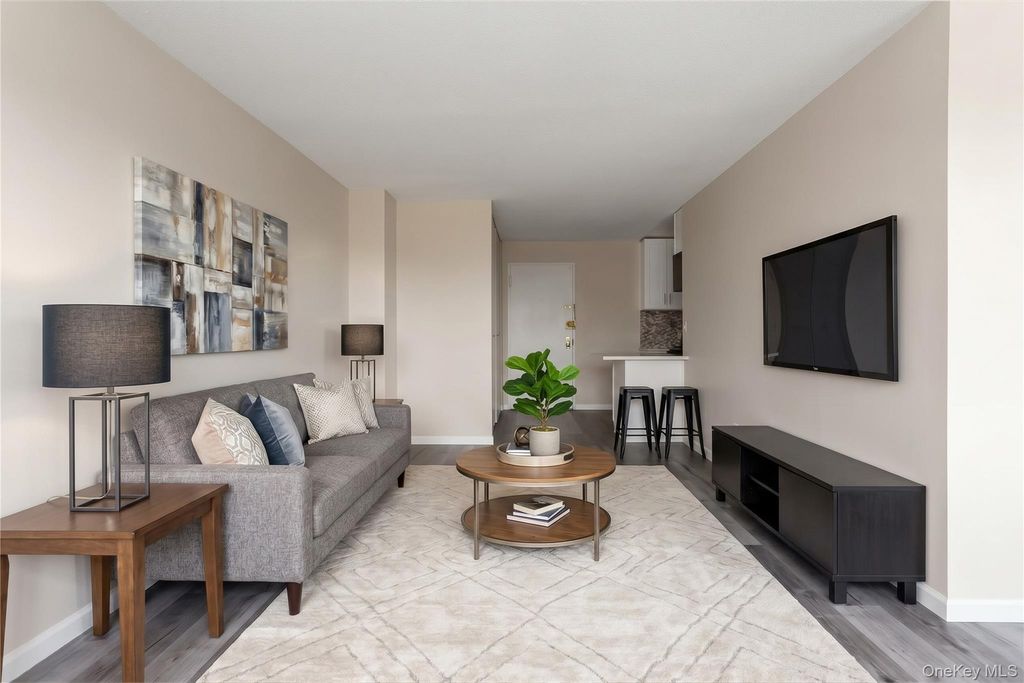 39-60 54th Street 9W, Woodside, NY 11377 — photo 2