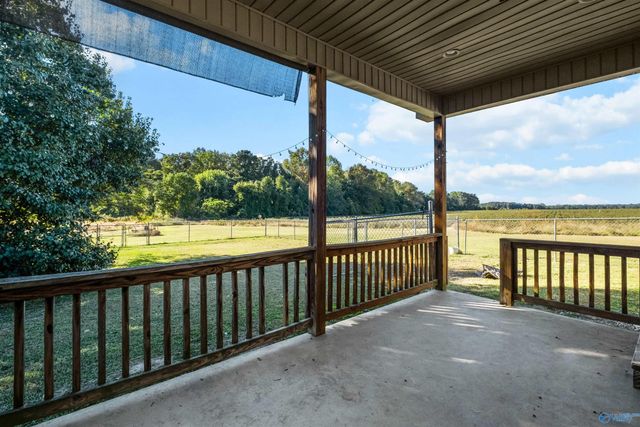 585 County Road 13, Centre, AL 35960