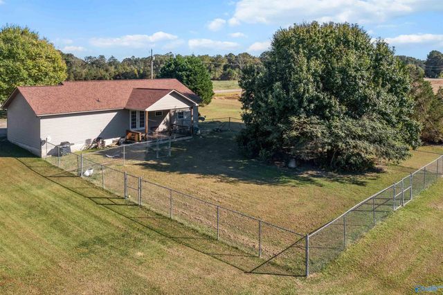 585 County Road 13, Centre, AL 35960