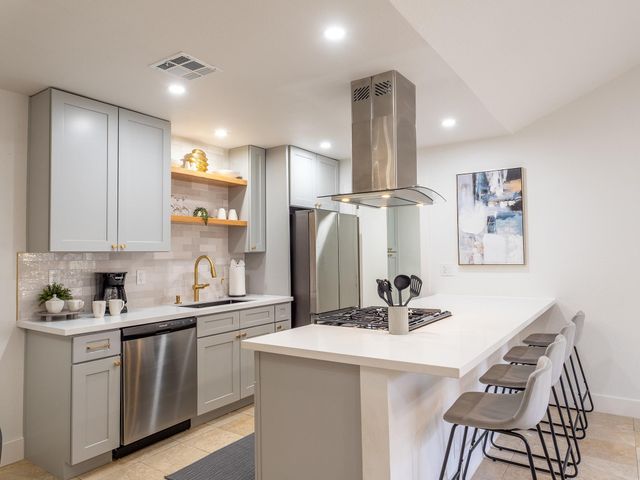 11409 Parmigan DR B, Austin, TX 78758