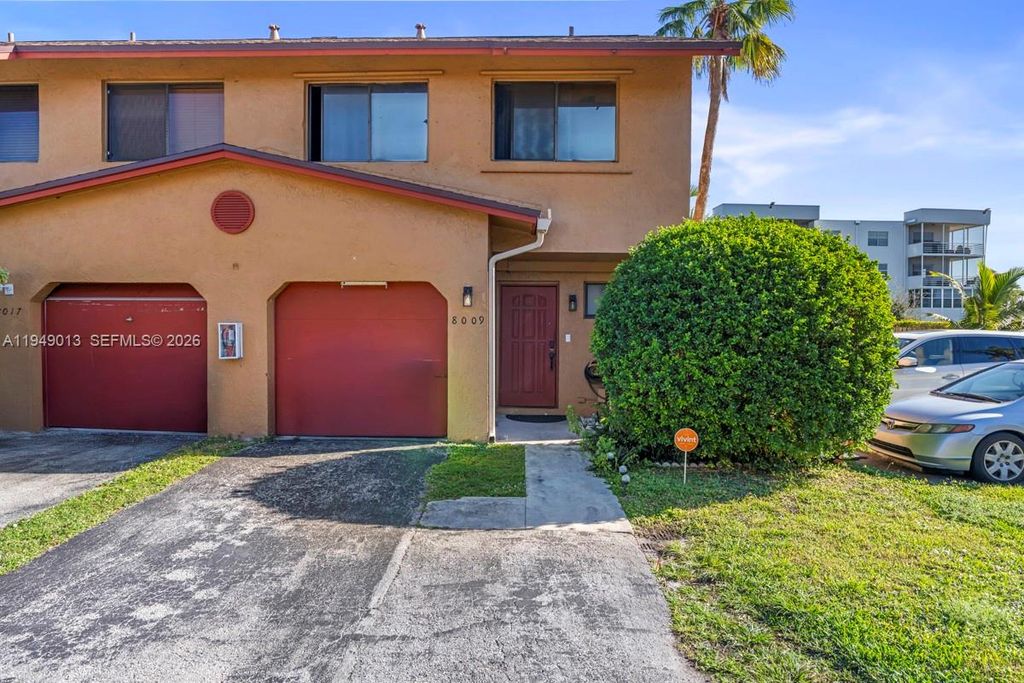 8009 NW 29th St, Sunrise, FL 33322