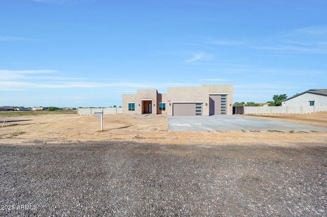 32684 N 213th Drive, Wittmann, AZ 85361