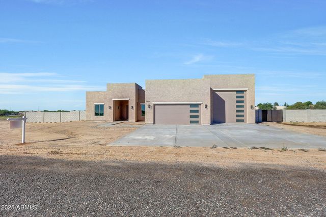 32684 N 213th Drive, Wittmann, AZ 85361