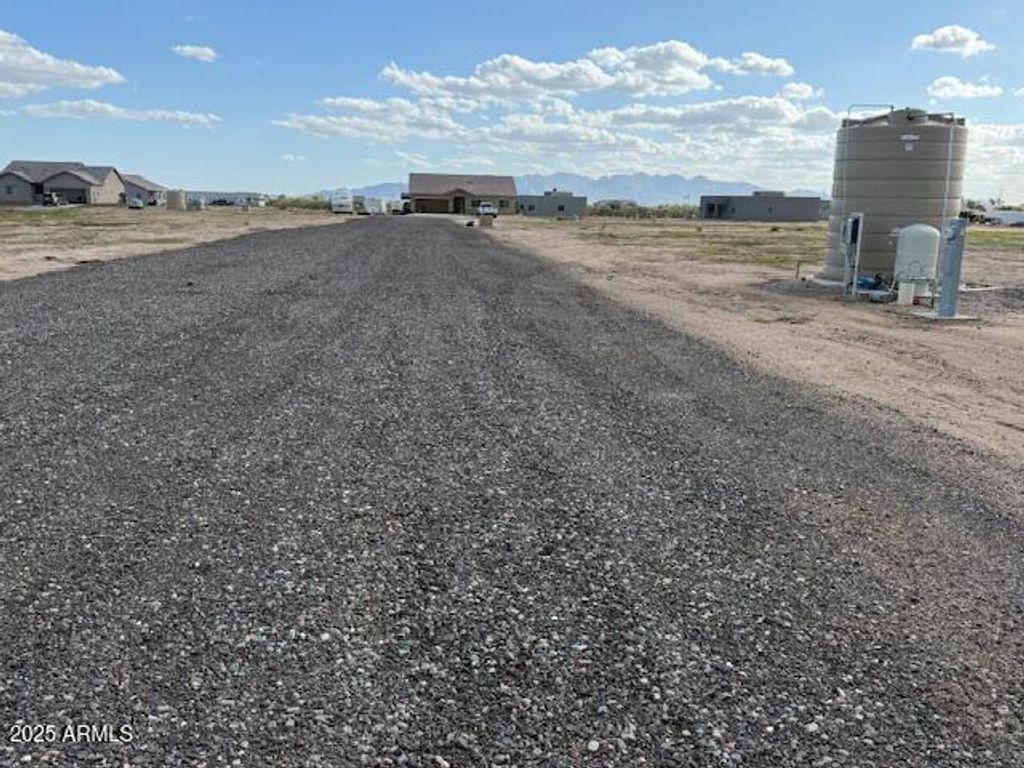 32684 N 213th Drive, Wittmann, AZ 85361 — photo 4