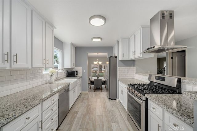 383 Park Avenue, Long Beach, CA 90814