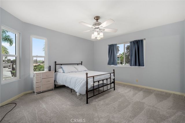 383 Park Avenue, Long Beach, CA 90814