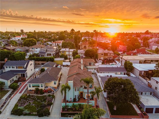 383 Park Avenue, Long Beach, CA 90814