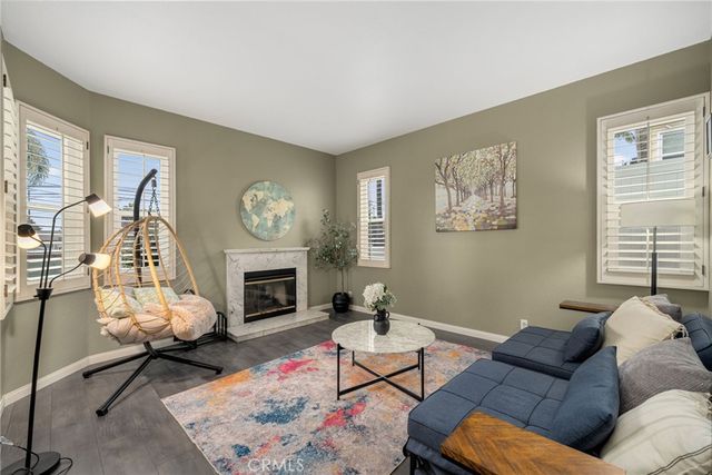 383 Park Avenue, Long Beach, CA 90814