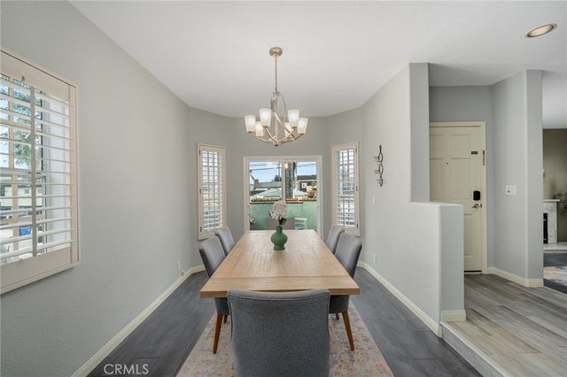 383 Park Avenue, Long Beach, CA 90814