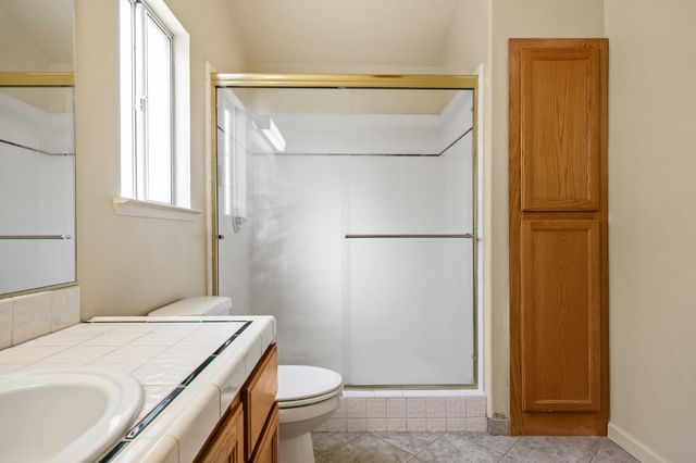 988 Ramona, Clovis, CA 93612