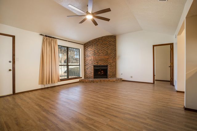 7401 Scotts Place NE, Albuquerque, NM 87109