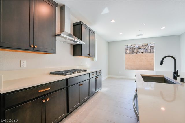 981 Estates Bend Court, Las Vegas, NV 89138