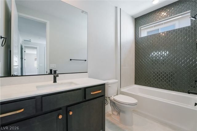 981 Estates Bend Court, Las Vegas, NV 89138