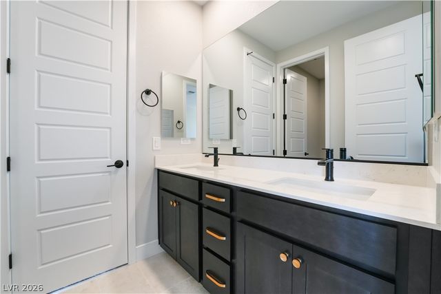 981 Estates Bend Court, Las Vegas, NV 89138