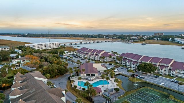 13 W Mariners Cay Drive, Folly Beach, SC 29439