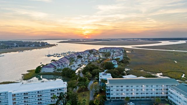 13 W Mariners Cay Drive, Folly Beach, SC 29439