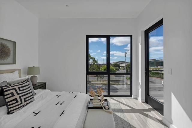 889 McLellan Drive 206, South San Francisco, CA 94080