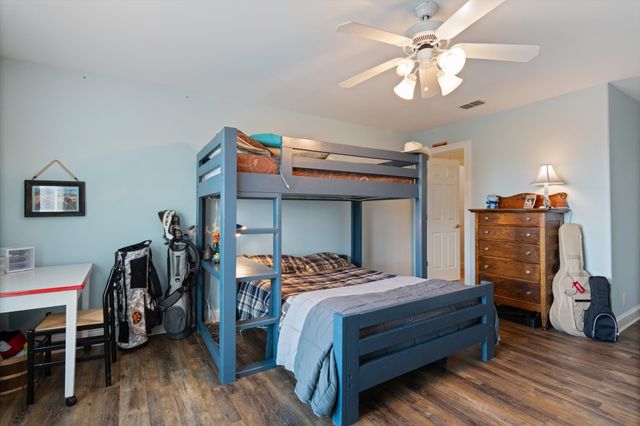 2910 Sulphur Springs Rd, Murfreesboro, TN 37129