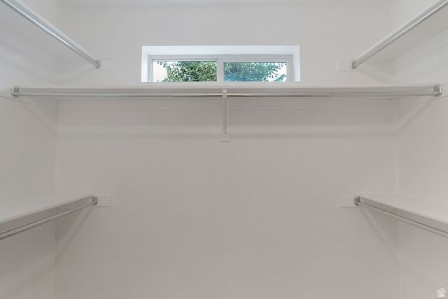 1846 W 2280 S, Woods Cross, UT 84087