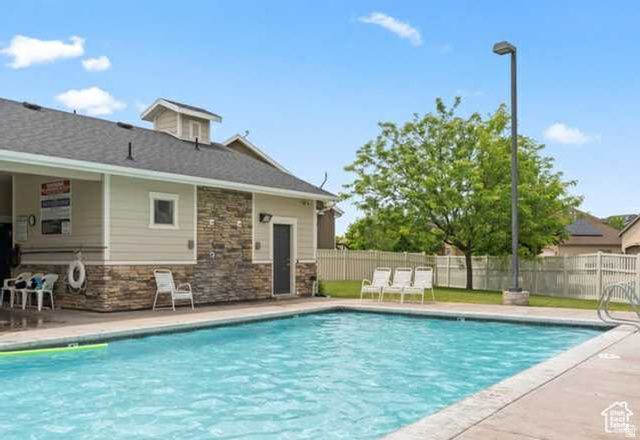 1846 W 2280 S, Woods Cross, UT 84087