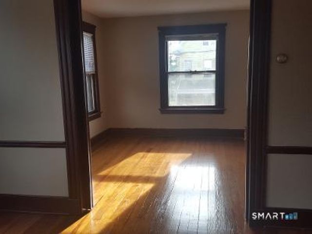 63 Sea Street, New Haven, CT 06519