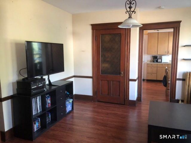 63 Sea Street, New Haven, CT 06519