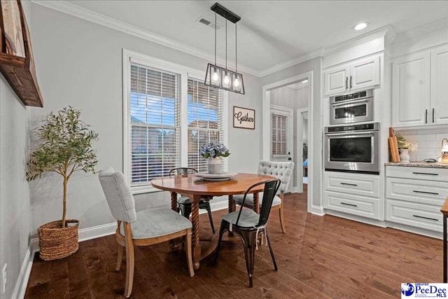 3150 Woodside Dr., Effingham, SC 29541