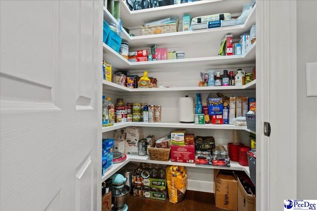3150 Woodside Dr., Effingham, SC 29541