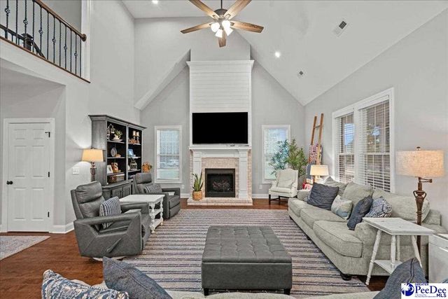 3150 Woodside Dr., Effingham, SC 29541